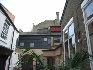 File:CambsCambridgeBrewery1 SP Mar07.jpg