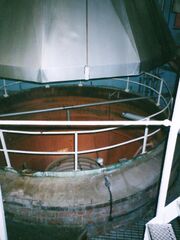 File:DevizesWadworthBry200207g SP.jpg