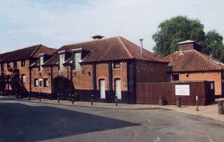 File:Beccles.jpg