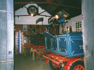 File:DevizesWadworthBry200207h SP.jpg