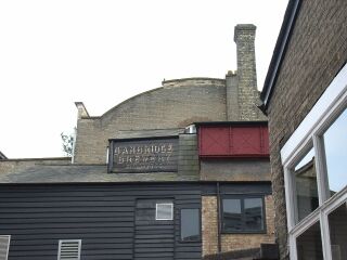 File:CambsCambridgeBrewery2 SP Mar07.jpg