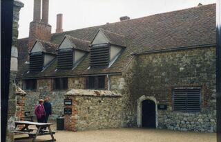 File:Knole Sevenoaks 1998 (6).jpg