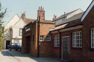 File:Brights Coggeshall.jpg