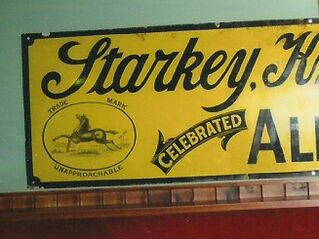 File:StarkeyKF Sign1 RayFarleigh.jpg